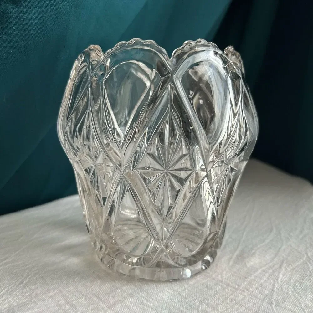 Antique Celery Vase Dalzell, Gilmore and Leighton Glass Arkansas Big Diamond No